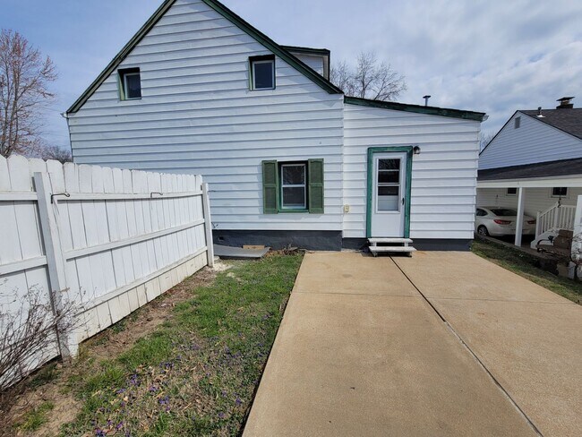 Foto del edificio - 2BR-2BA Single Family House - Washington M...