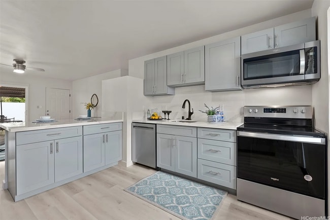 Building Photo - 1210 Hooli Cir