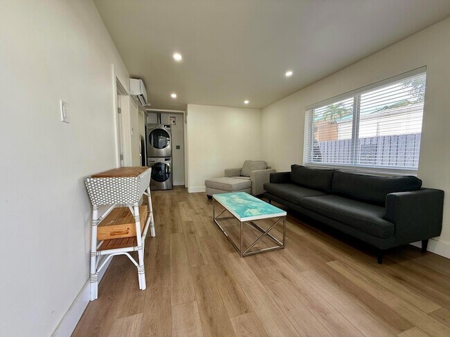 Foto del edificio - 820 SE 14th St