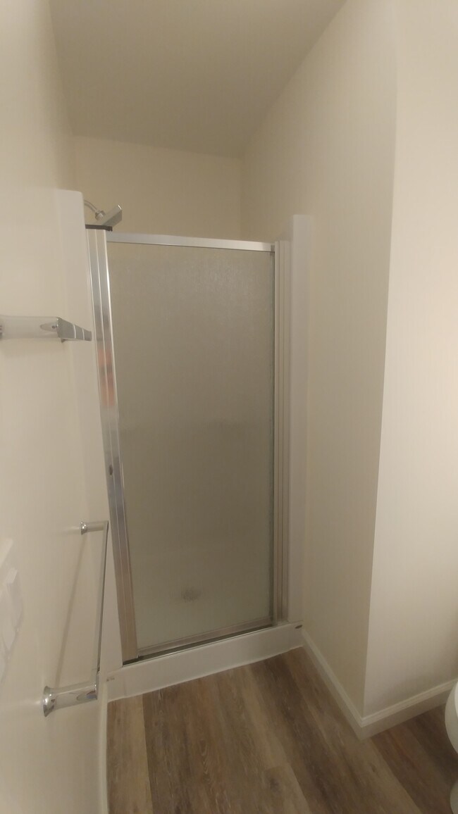 Baño 2 (foto 3) - 11 Center St