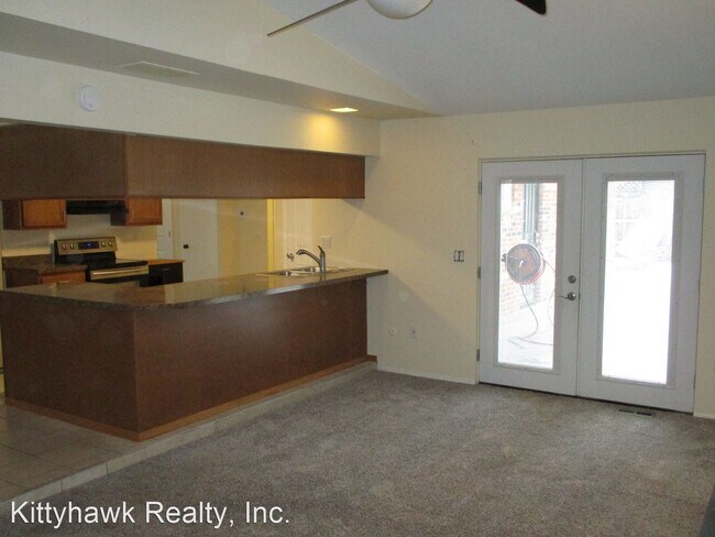 Building Photo - 4 br, 2.5 bath House - 4900 Arrowview Drive