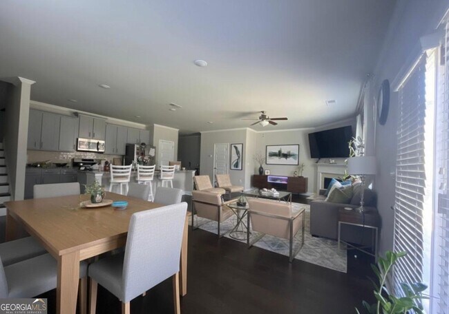 Foto del edificio - 2220 Manor Pointe Dr