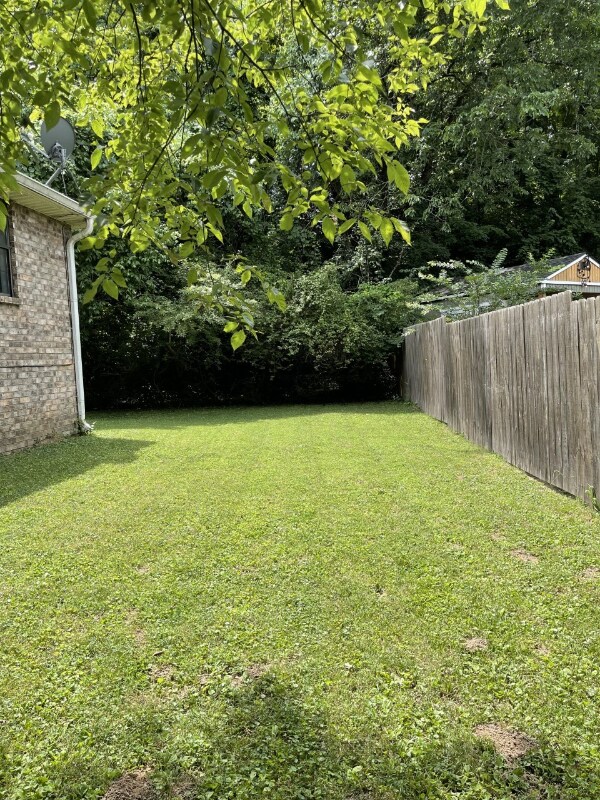 Primary Photo - 2601 Morganmeade Dr