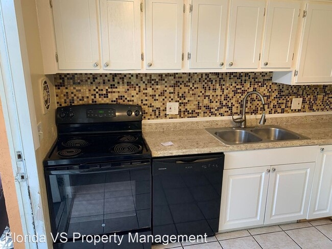 Building Photo - 1 br, 1 bath House - 1601 W Oak Ridge Rd  ...