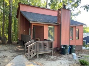 Building Photo - 315 Narwhal Ct