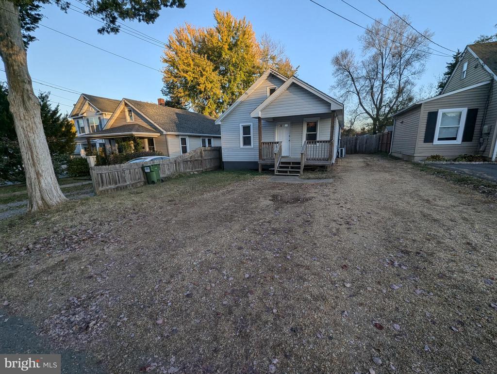 Foto principal - 203 Mansfield St