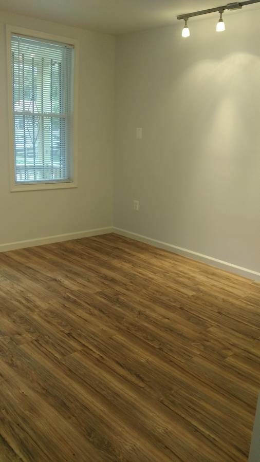 Foto del edificio - 1609 Spence St