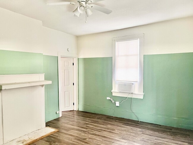 Photo - 814 S 16th St House