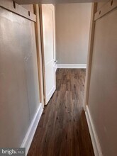 Building Photo - 125 E Bettlewood Ave