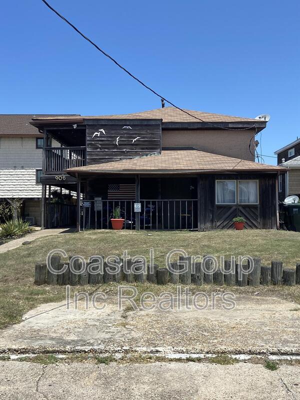 Building Photo - 906 W Ocean View Ave