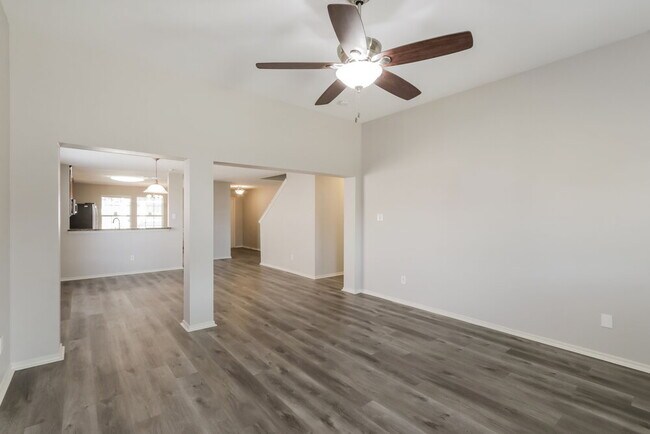 Building Photo - 3505 Vicki Ln