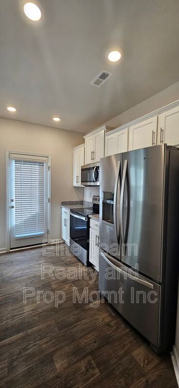 Building Photo - 8017 Murray Br Dr