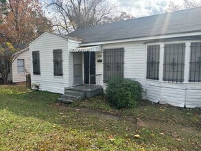 Building Photo - 3521 Frederick St