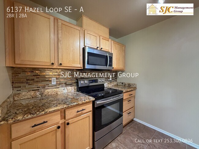 Foto del edificio - 6137 Hazel Loop SE