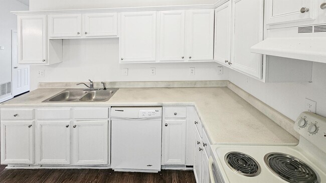 Building Photo - 3782 Conley Downs Dr