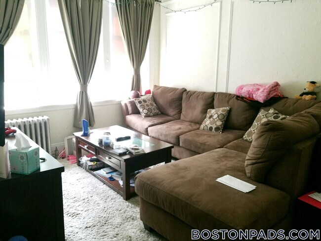 Foto del edificio - 1820 Commonwealth Ave