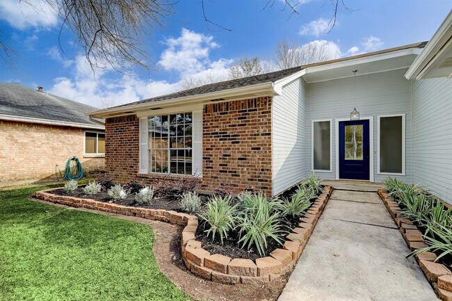 Foto del edificio - 112 Meadow Bend Dr