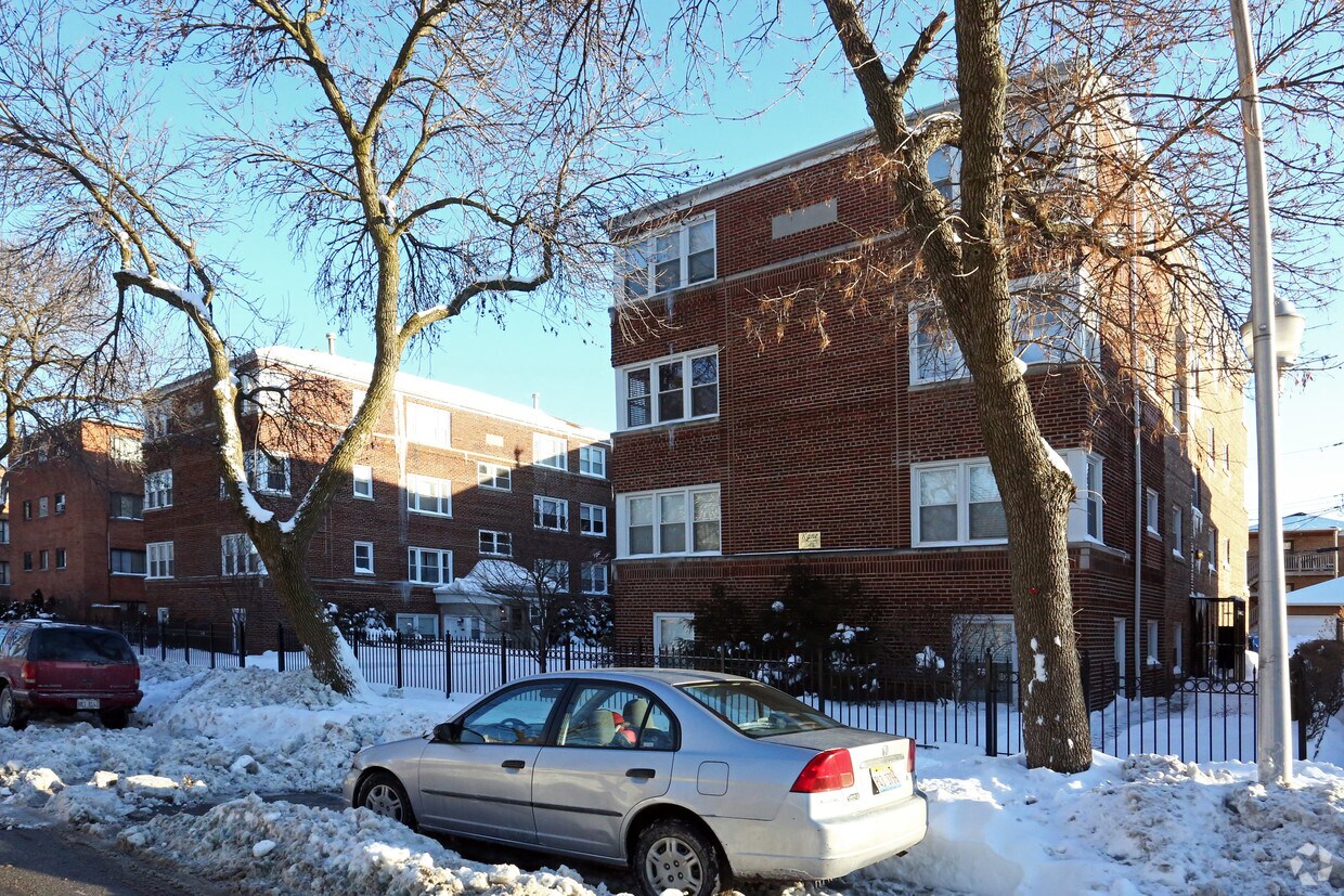 Foto del edificio - Summerdale Court Of Budlong Woods