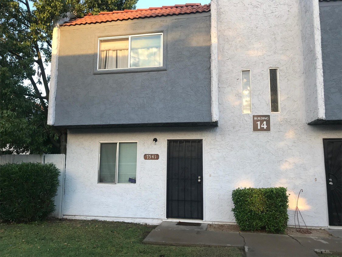7541 N 47th Dr, Glendale, AZ 85301 Townhome Rentals in Glendale AZ