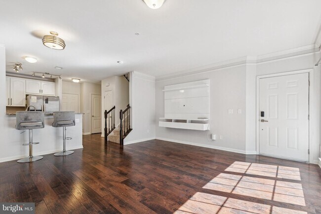 Foto del edificio - 15262 Torbay Way