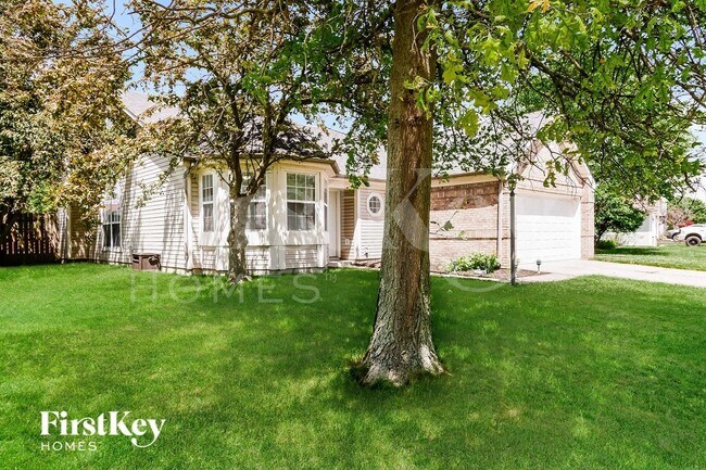 Foto del edificio - 12452 Van Spronsen Way