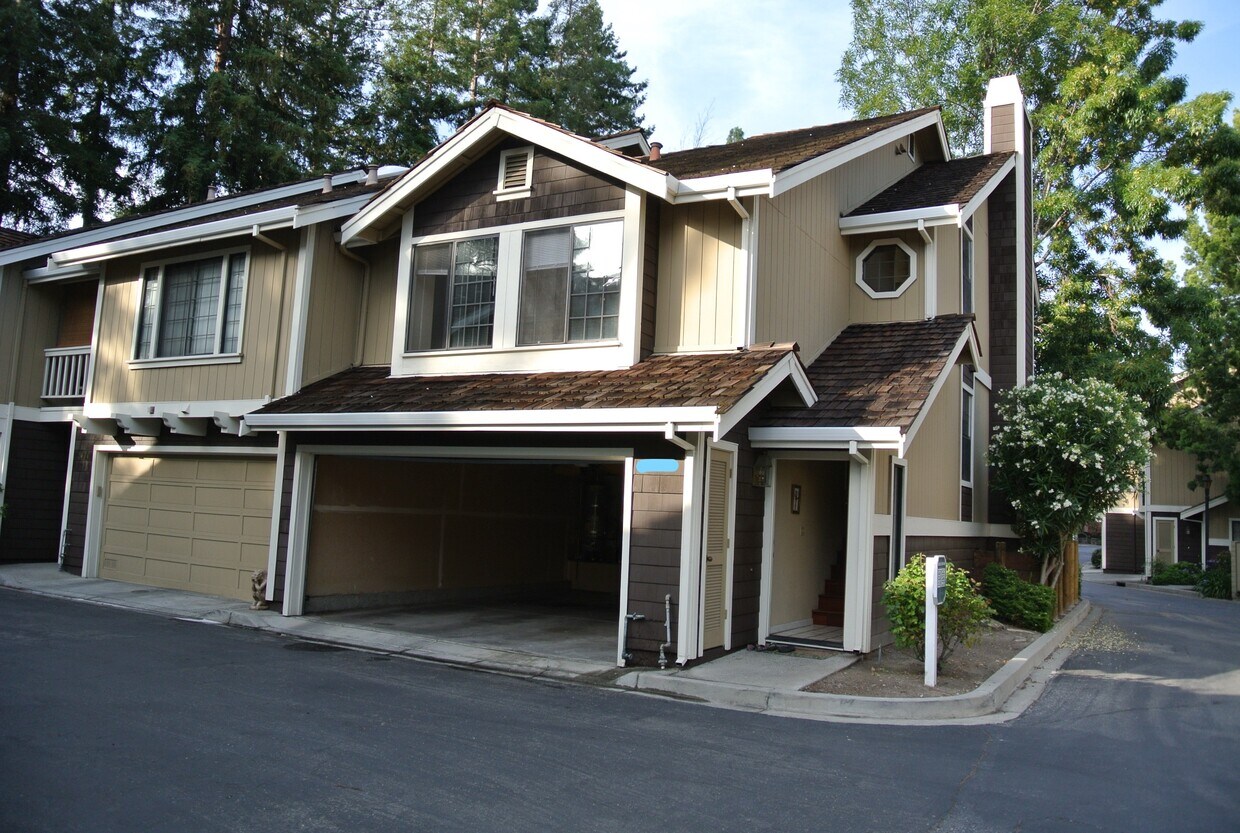 2469 Michele Jean Way, Santa Clara, CA 95050 Townhome Rentals in