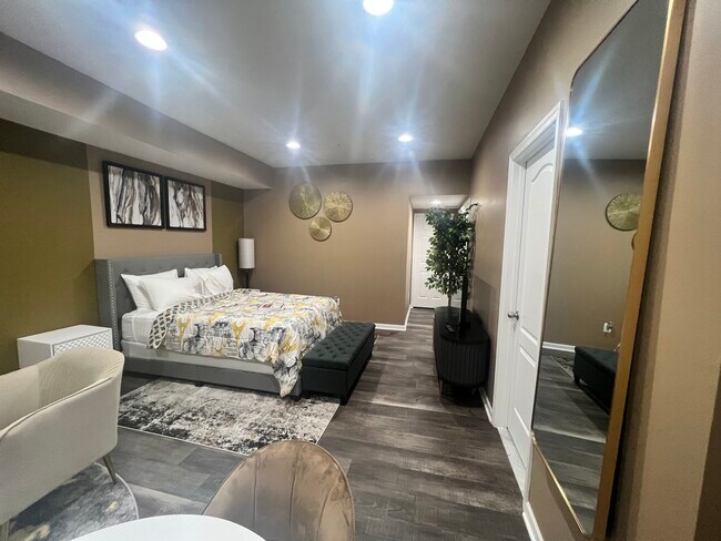 Foto del edificio - 5217 Forest Pines Dr