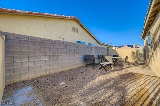 Building Photo - 5824 Camino Rosa St