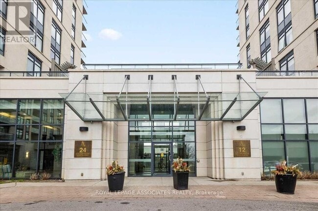 Photo du bâtiment - 24 Woodstream Blvd