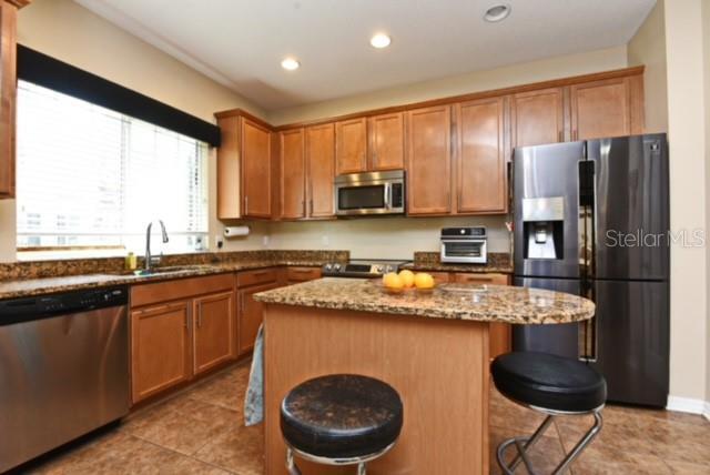 Building Photo - 2479 Passamonte Dr