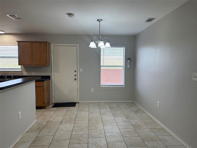 Building Photo - 947 Vecinos Blvd