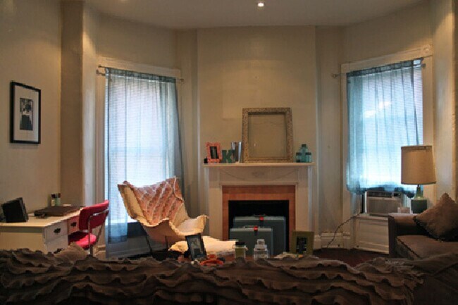 Foto del edificio - 1238 Garvin Pl