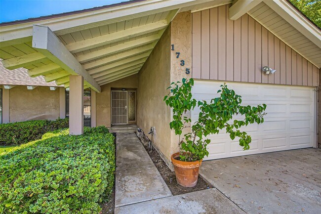 Foto del edificio - 3 Bedroom 2 Bath Single story Carlsbad hom...