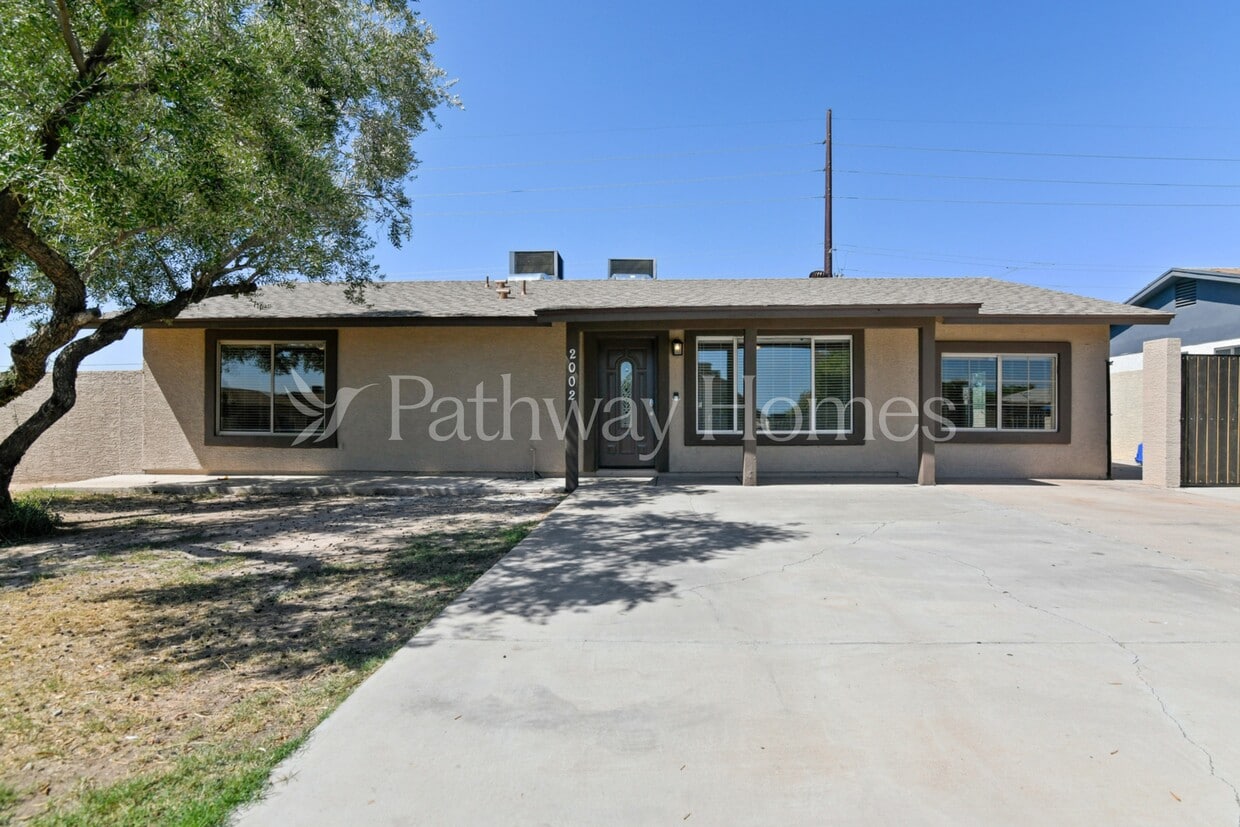 Foto principal - 2002 N 47th Ave