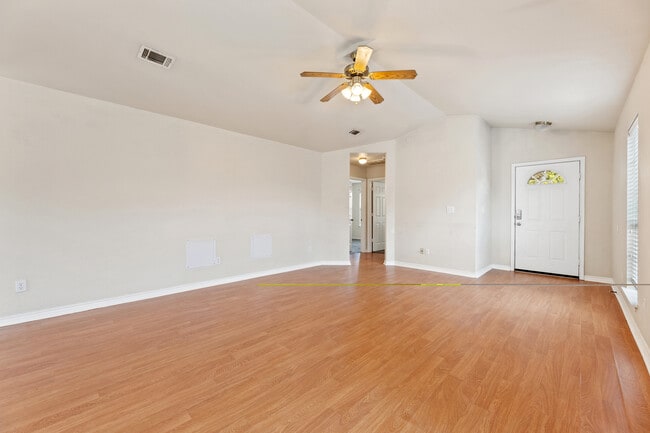 Building Photo - 100 Sendero Dr