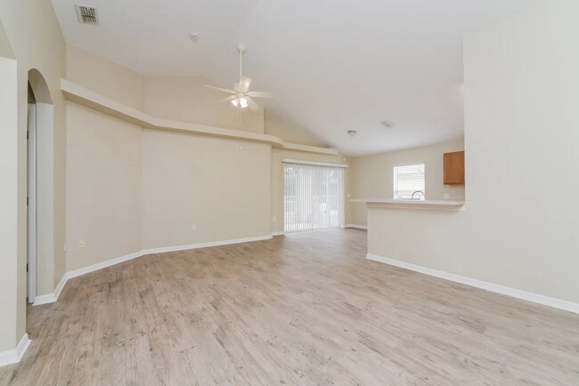 Foto del edificio - 236 Manoel Ln