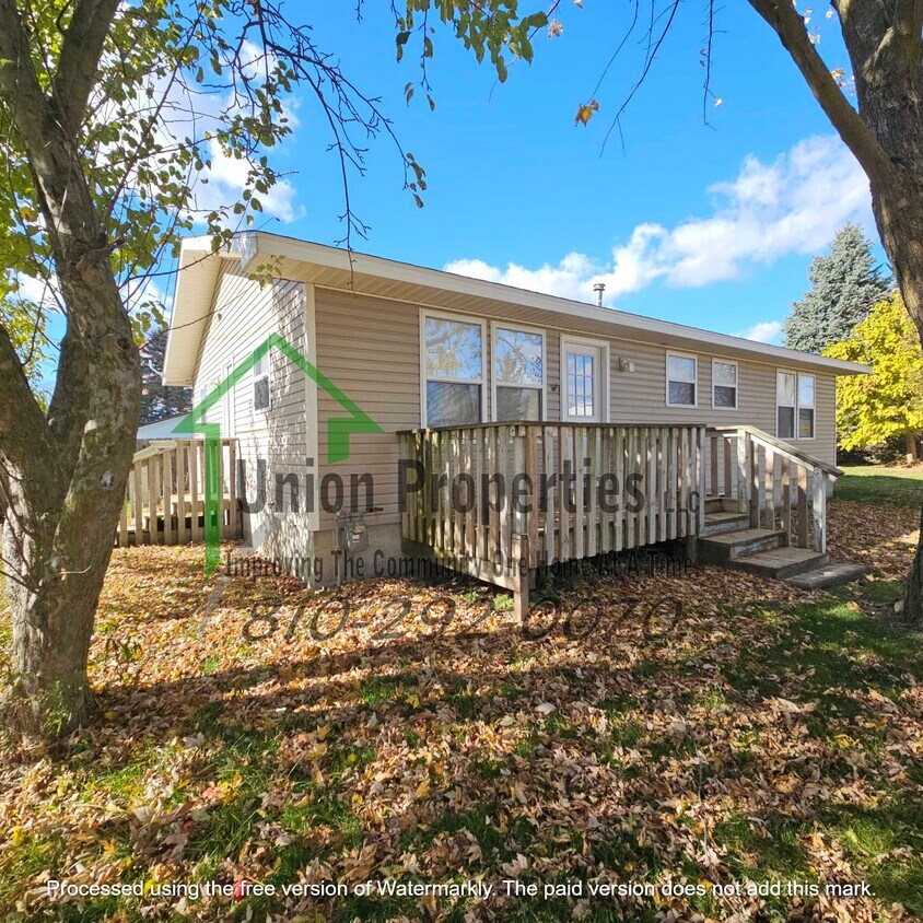 Foto principal - 4205 Vine St