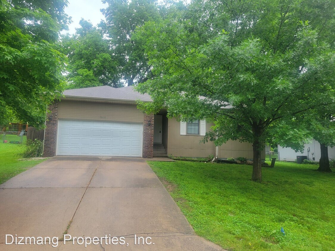 Primary Photo - 3 br, 2 bath House - 4540 S. Leroy
