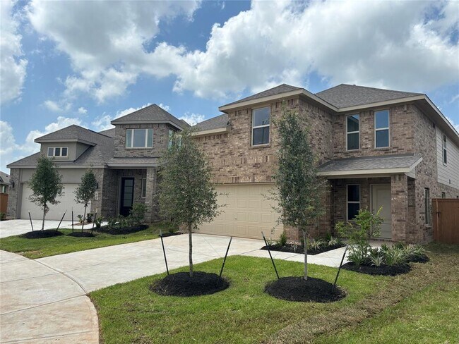 Building Photo - 3050 Pensacola Dr