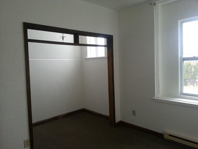 Building Photo - 169 Park Avenue