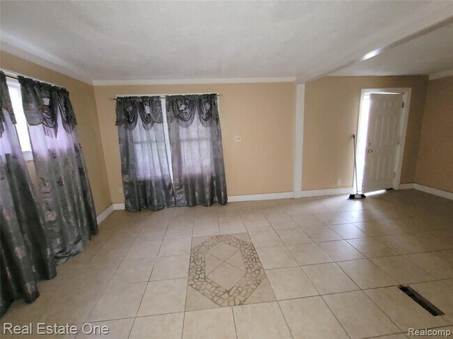Foto del edificio - 6912 Mansfield St
