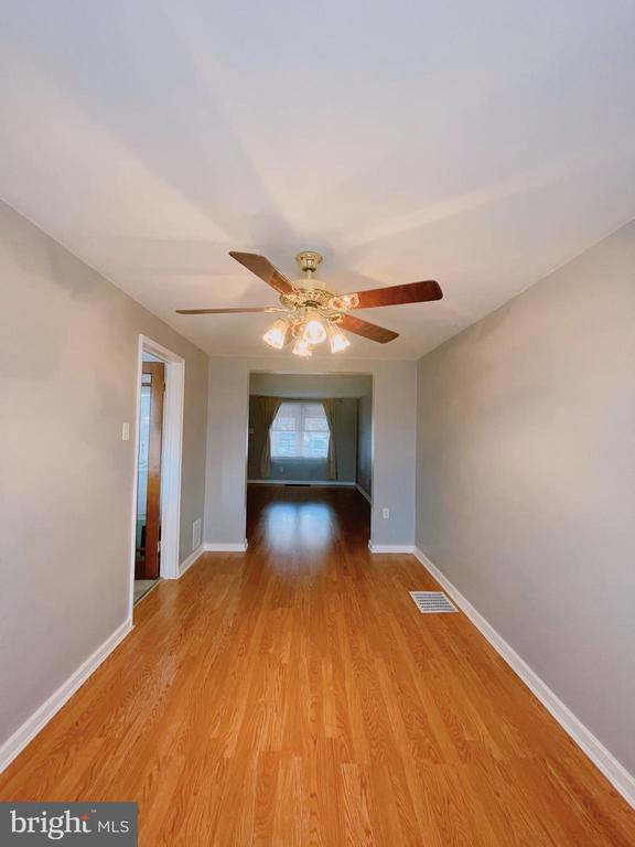 Building Photo - 2360 Berryhill St