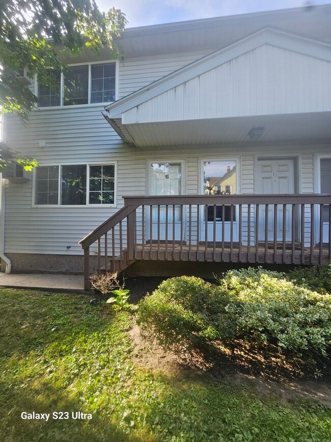 Building Photo - 81 Chipman St