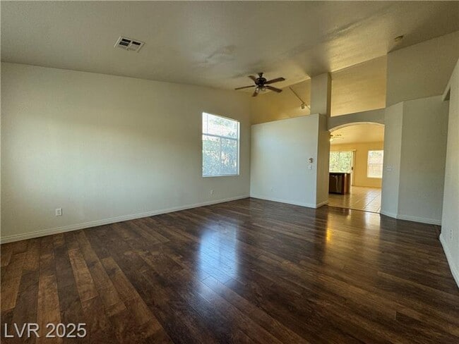 Building Photo - 5333 Corbett St