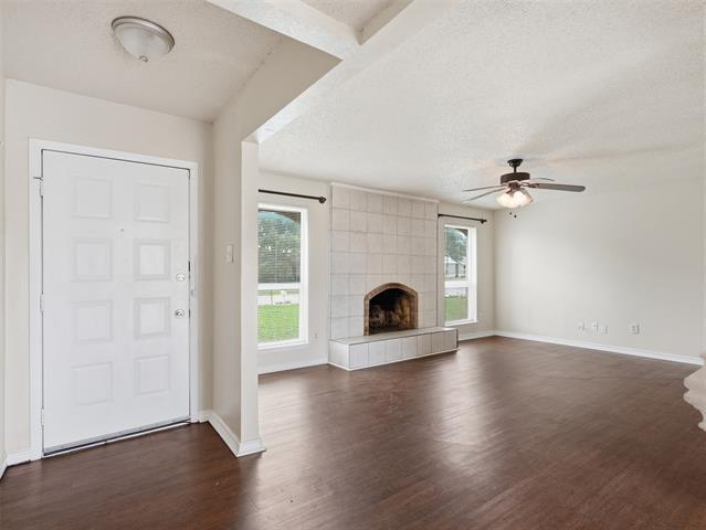 Building Photo - 1373 Oakbluff Dr