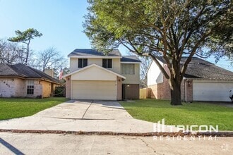 Building Photo - 16815 Shrub Oak Dr