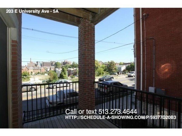 Building Photo - 203 E University Ave