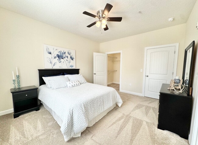 One Bedroom - Palisades of Belmont