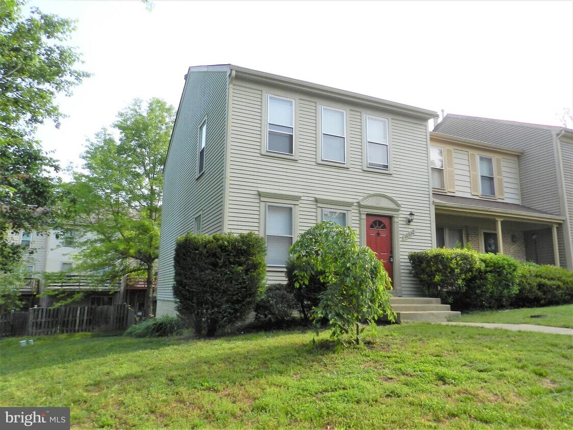 10632 Wakeman Dr, Fredericksburg, VA 22407 Townhome Rentals in