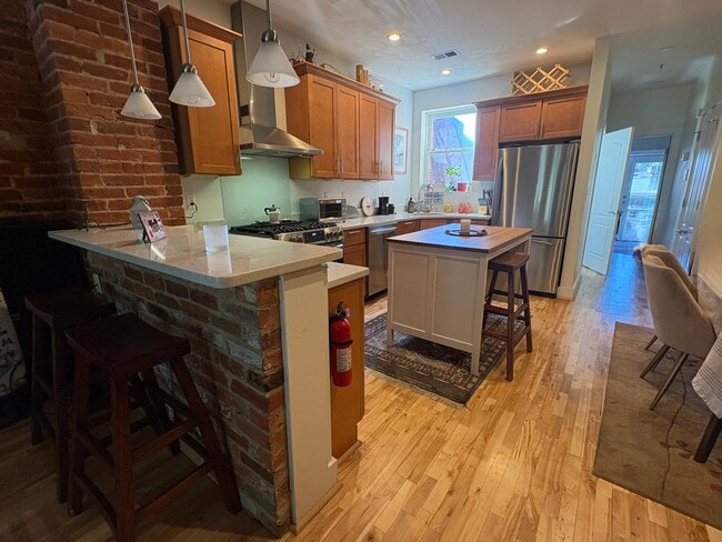 Foto del edificio - 1200 Monroe St NW